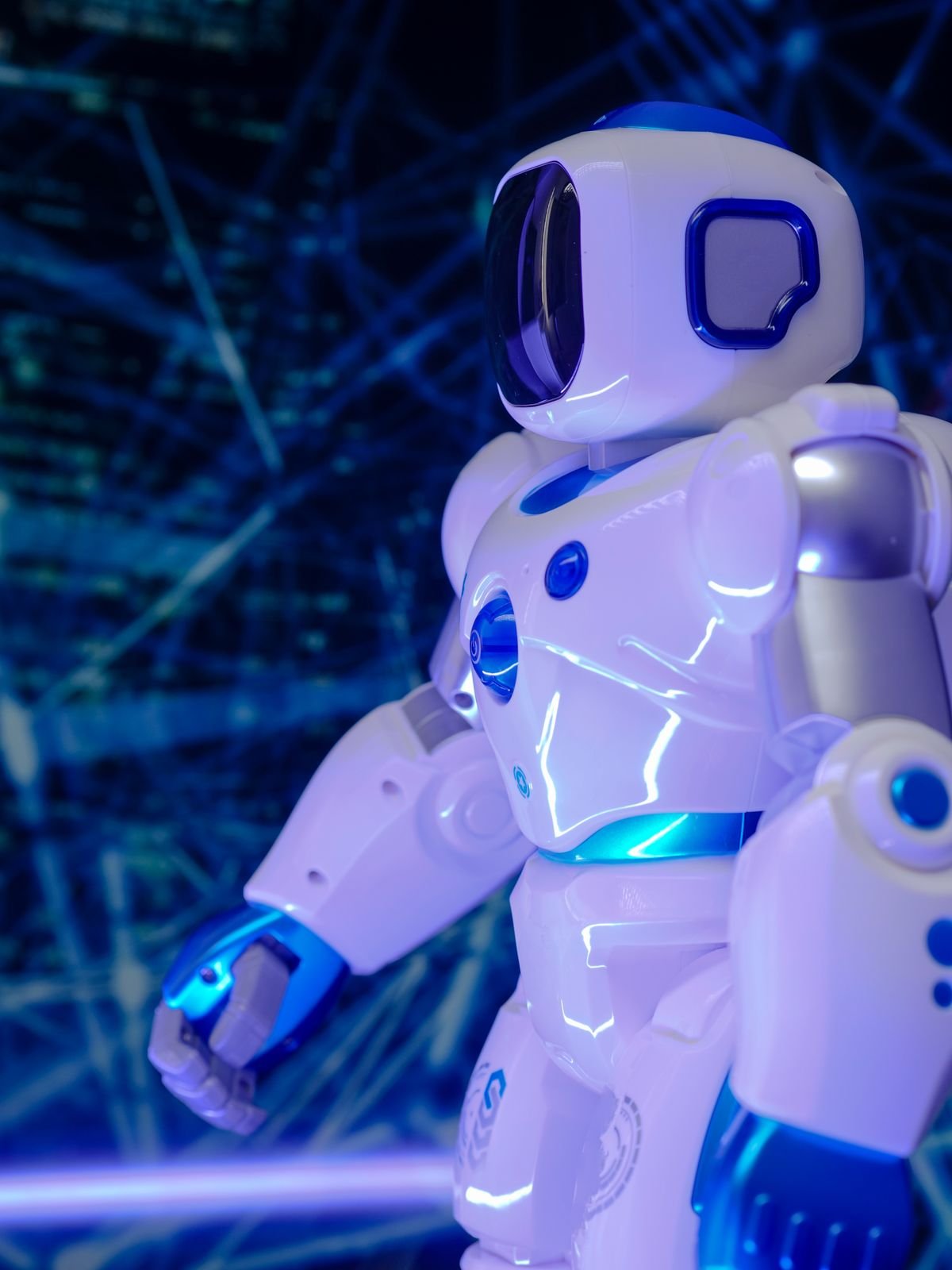 Robot con inteligencia artificial y música